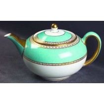 Wedgwood: Tea Pot with Lid